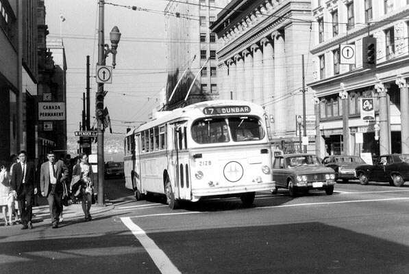 can_m_van_brill_2128.jpg