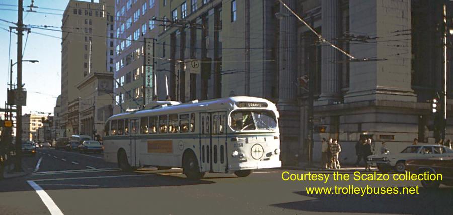 can_m_van_brill_2250_197110_ss.jpg