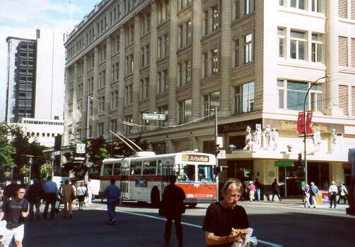 can_m_van_flyer_2712_01_sep2000_bv.jpg