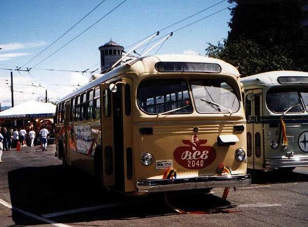 can_m_van_ftbrill_2040_03_aug98_kb.jpg