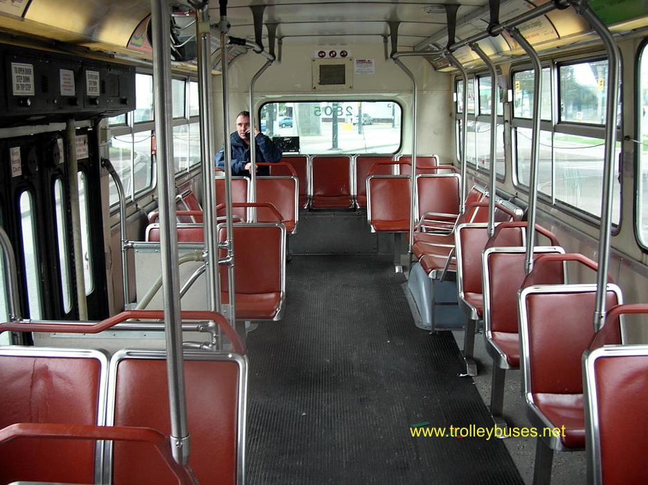 can_m_van_ftflyer_2805_interiorrear_20080427.jpg