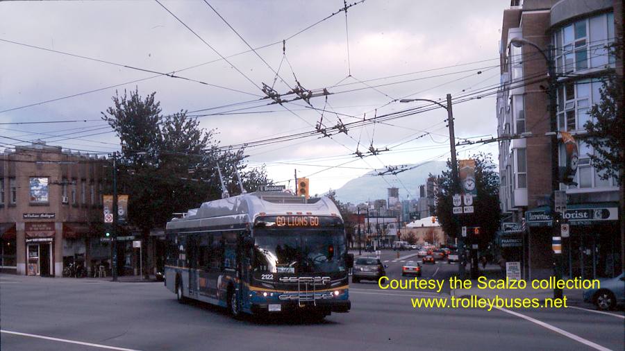 can_m_van_newflyer_2122_kingswaybroadway_20070922_ss.jpg