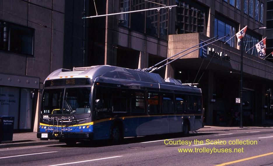 can_m_van_newflyer_2158_20070408_ss.jpg
