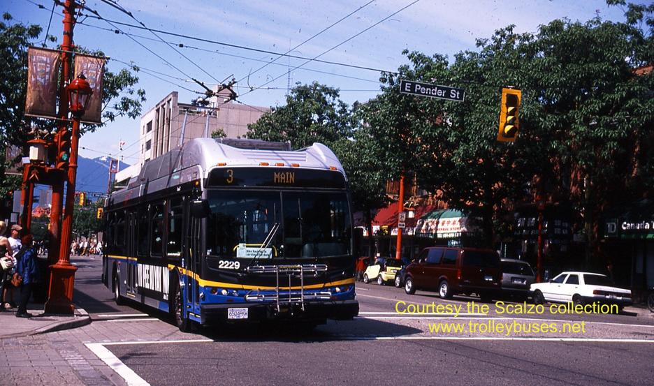 can_m_van_newflyer_2229_20070619_ss.jpg